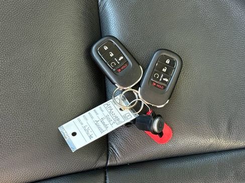 Used 2023 Honda Accord EX image 29