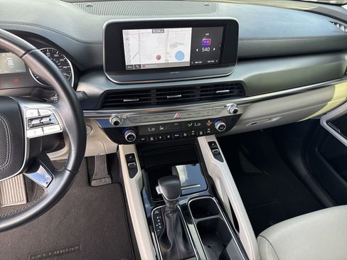 Used 2022 Kia Telluride S FWD image 8