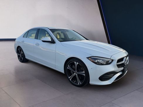 Used 2023 Mercedes-Benz C 300 Sedan image 7