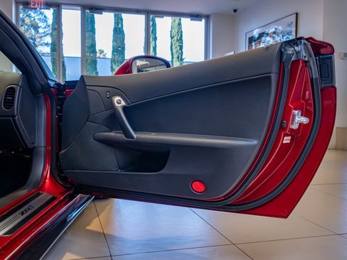 Used 2011 Chevrolet Corvette ZR1 image 21