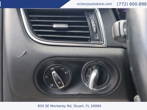 Used 2017 Porsche Macan GTS image 30