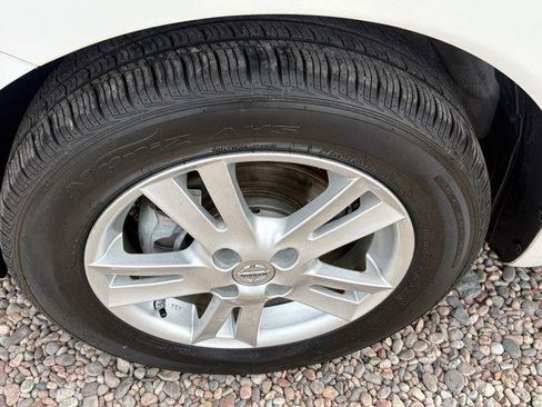 Used 2014 Nissan Versa Note S w/ Sport Value Package image 12