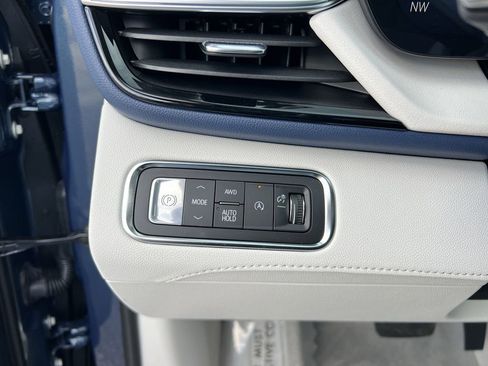 New 2026 Buick Enclave Avenir w/ Super Cruise Package image 18