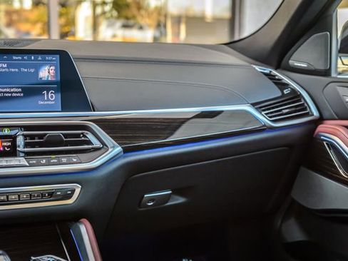 Used 2021 BMW X6 xDrive40i w/ M Sport Package image 36