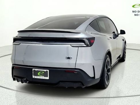 Used 2026 Tesla Model Y Performance AWD/4WD image 8