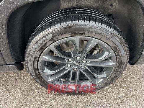 Used 2024 Jeep Grand Wagoneer L Series II w/ Quick Order Packagew 28T image 15