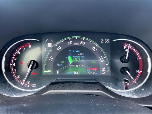 Used 2025 Toyota RAV4 XLE FWD image 25