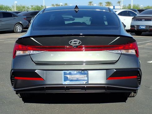 New 2026 Hyundai Elantra SEL Sport FWD image 4
