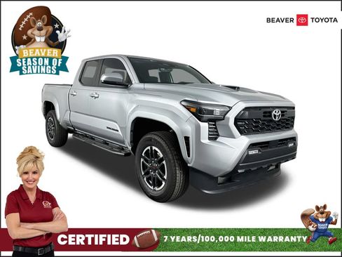 Used 2025 Toyota Tacoma TRD Sport RWD image 1