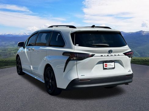 Certified 2023 Toyota Sienna XLE w/ XLE Plus Package AWD/4WD image 3