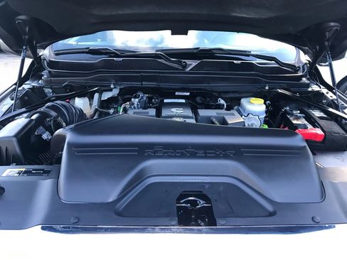 Used 2024 RAM 2500 Laramie image 63