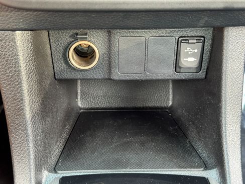 Used 2014 Toyota Corolla S FWD image 23
