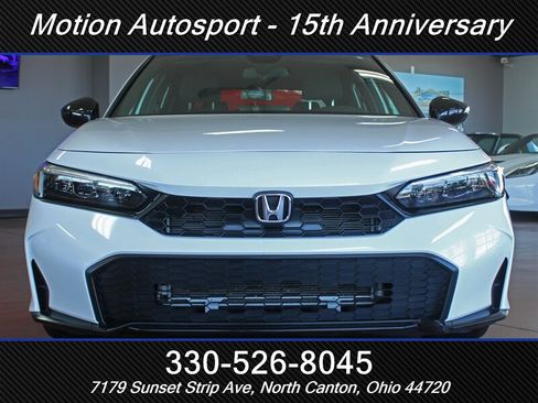 Used 2025 Honda Civic Sport image 3