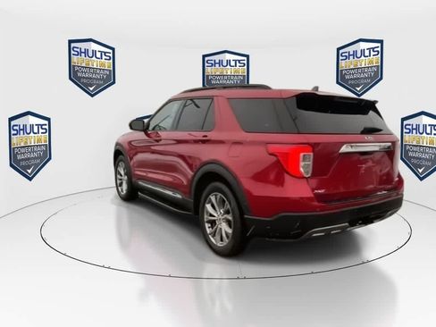 Used 2021 Ford Explorer XLT w/ Equipment Group 202A image 6