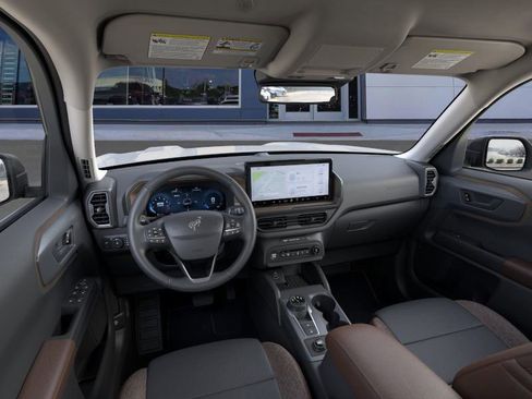 New 2025 Ford Bronco Sport Outer Banks image 9
