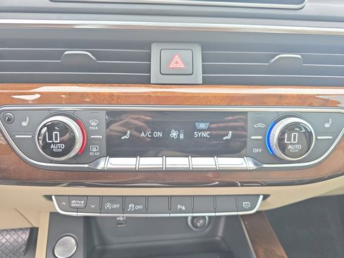 Used 2018 Audi A4 2.0T Premium Plus w/ Premium Plus Package image 18