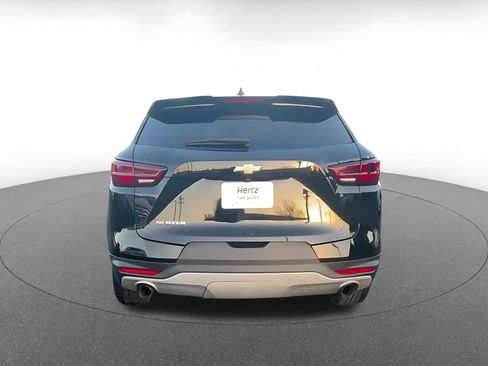 Used 2025 Chevrolet Blazer LT image 12