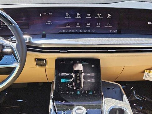 New 2026 Cadillac Escalade IQ Luxury 2 image 17