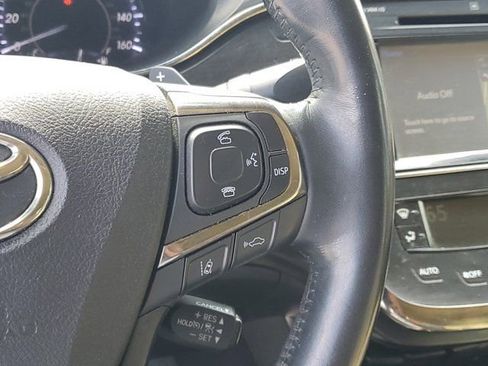 Used 2018 Toyota Avalon image 24