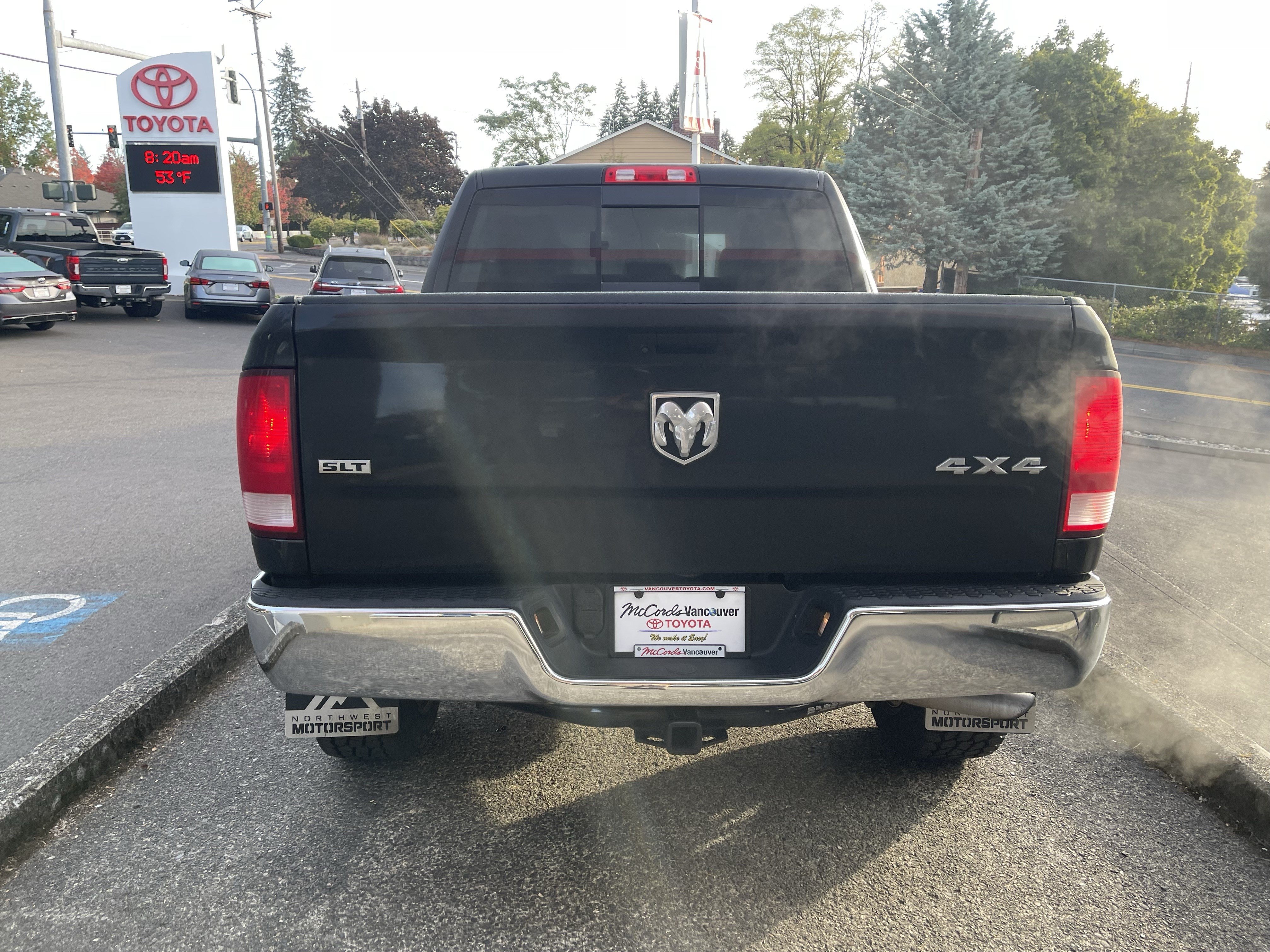 Used 2019 RAM 1500 Classic SLT AWD/4WD image 6