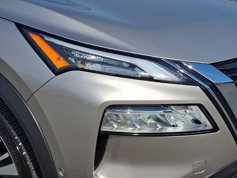 Certified 2023 Nissan Rogue SL w/ SL Premium Package image 11