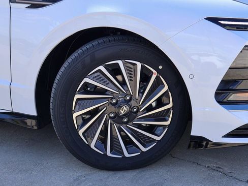 New 2026 Hyundai Sonata Limited image 28