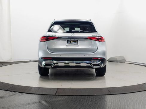 Certified 2026 Mercedes-Benz GLC 300 4MATIC image 25