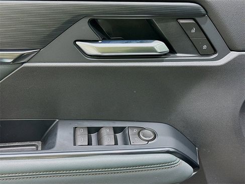 New 2026 GMC Acadia AT4 image 18