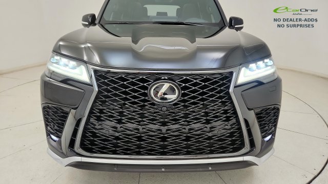 Used 2022 Lexus LX 600 F Sport w/ Accessory Package (Z1) AWD/4WD image 24