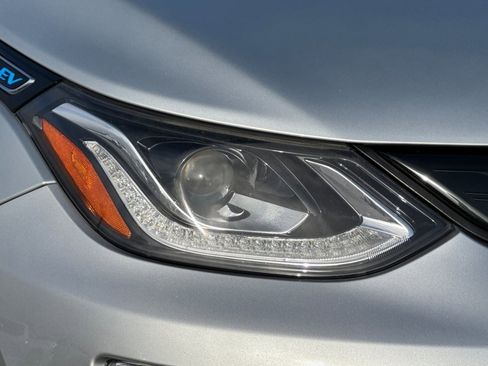 Used 2017 Chevrolet Bolt Premier image 9