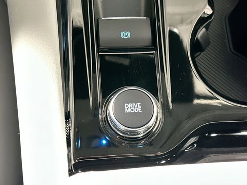 New 2026 Ford Explorer Platinum w/ LUX Leather Package image 26