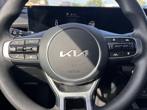 Used 2025 Kia K5 LXS image 27