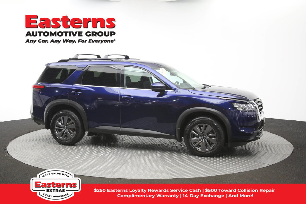 Used 2022 Nissan Pathfinder SV AWD/4WD image 49