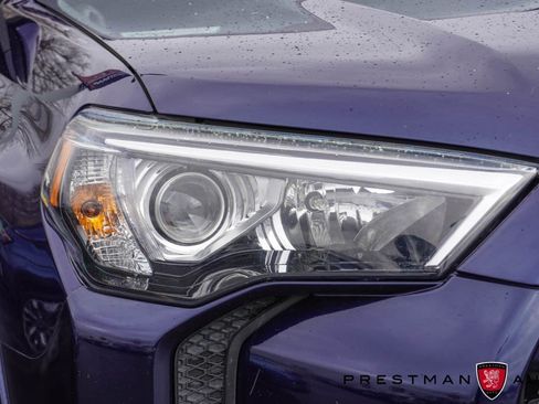 Used 2019 Toyota 4Runner SR5 Premium image 15