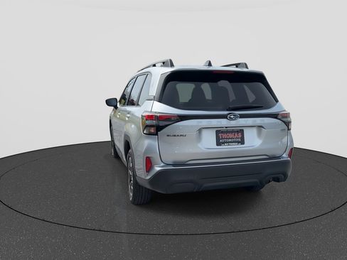 Used 2026 Subaru Forester Premium AWD/4WD image 7
