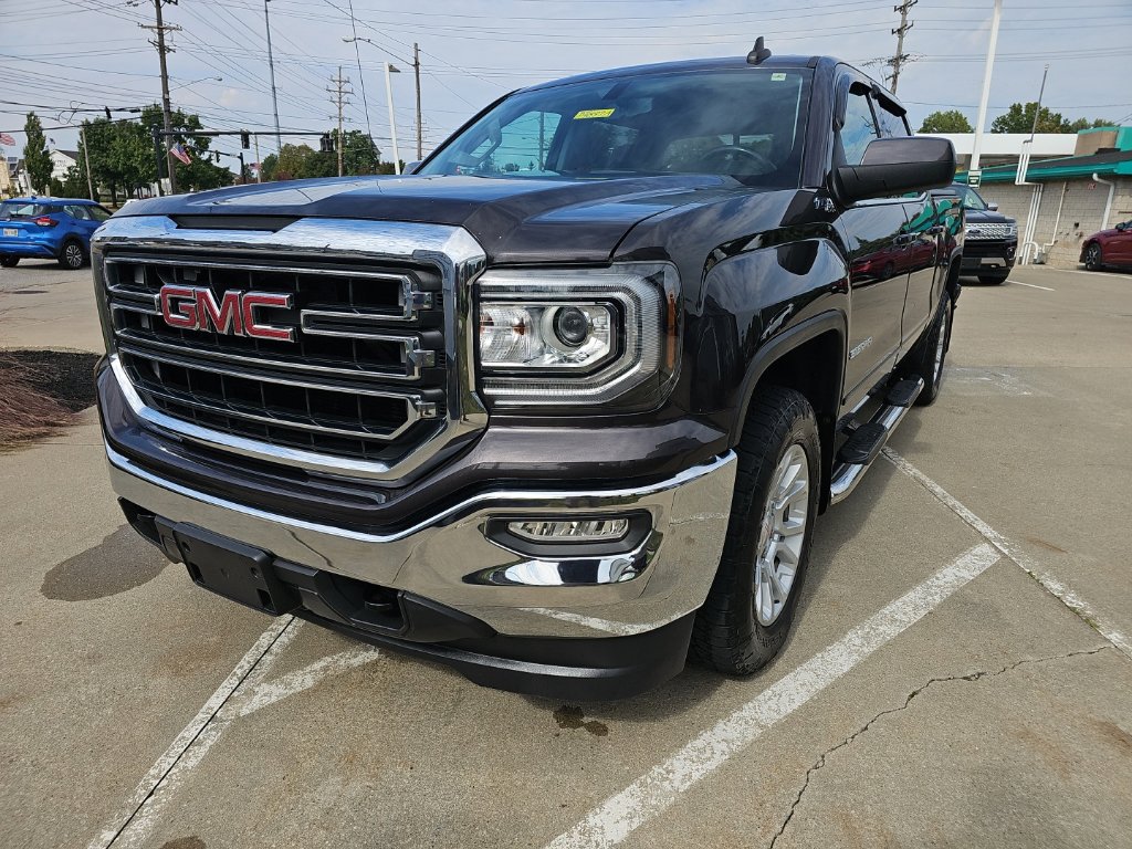 Used 2016 GMC Sierra 1500 SLE w/ SLE Value Package AWD/4WD image 10