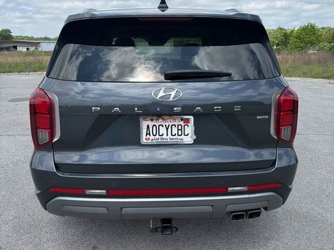 Used 2025 Hyundai Palisade Limited AWD/4WD image 14