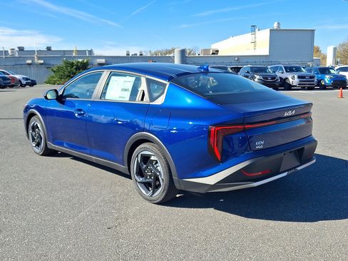New 2025 Kia K4 EX FWD image 4
