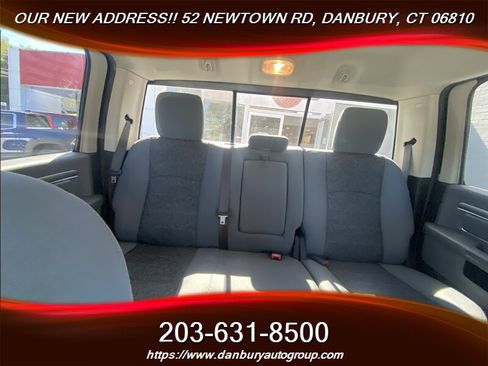 Used 2019 RAM 1500 Big Horn AWD/4WD image 30