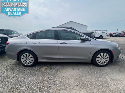 Used 2016 Chrysler 200 LX w/ Mopar Interior Package FWD image 2