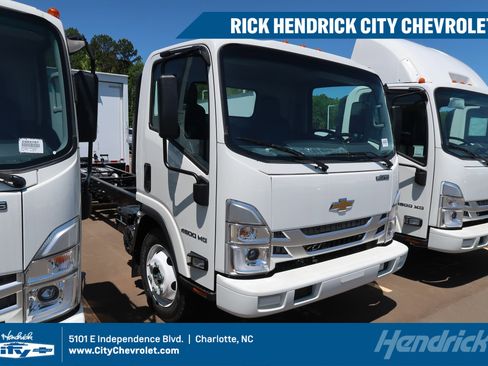 New 2025 Chevrolet Low Cab Forward image 1
