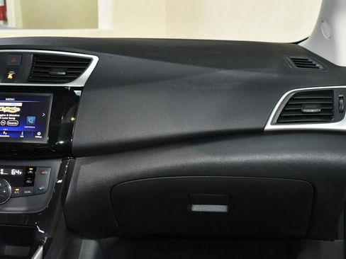 Used 2019 Nissan Sentra SL image 24