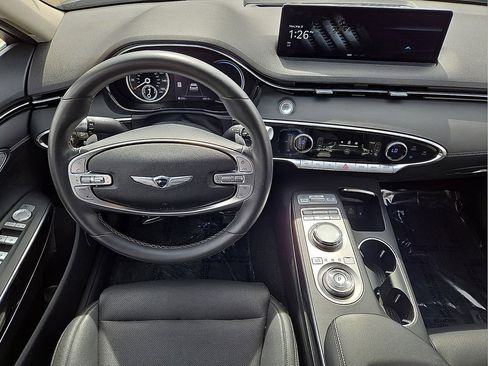 Used 2025 Genesis GV70 2.5T image 19