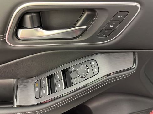 New 2026 Nissan Rogue Platinum AWD/4WD image 31