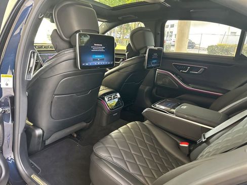 Used 2023 Mercedes-Benz S 580 4MATIC Sedan image 42