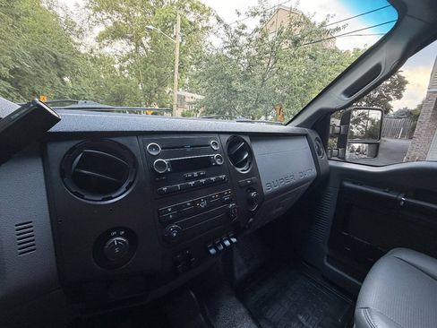 Used 2016 Ford F350 XL AWD/4WD image 12