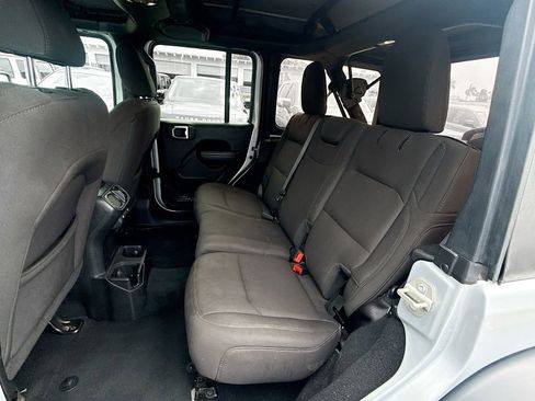 Used 2023 Jeep Wrangler Unlimited Sport AWD/4WD image 24