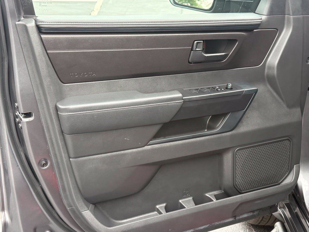 Certified 2025 Toyota Tundra SR AWD/4WD image 13