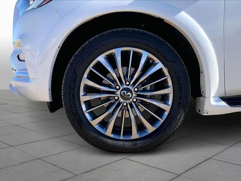 Used 2019 INFINITI QX80 Limited image 11