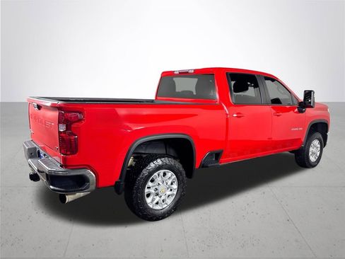 Used 2024 Chevrolet Silverado 2500 LT image 6